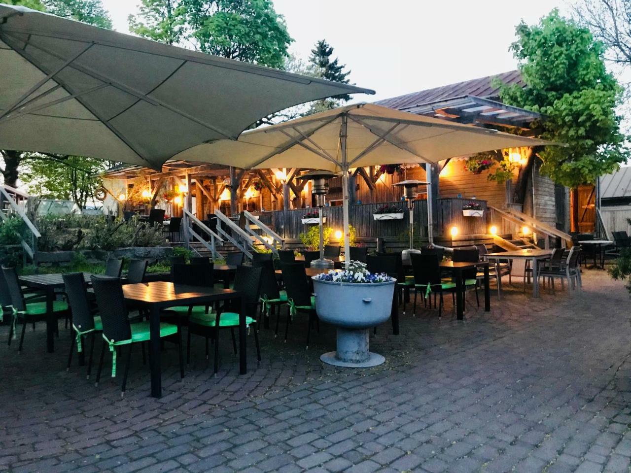 Gasthaus Pooki 新考蓬基 外观 照片